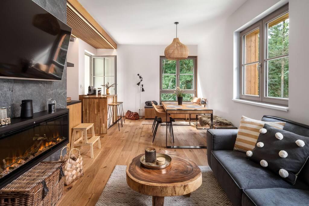 Luxury 2 Bedroom Mountain Escape Harrachov Exterior foto